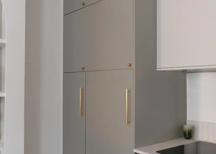 Apartment Minimalist Haussmannian 11
