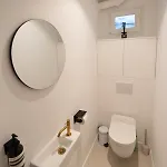 Apartamento Minimalist Haussmannian 11